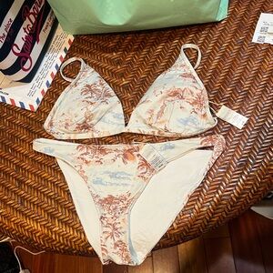 L SPACE Camacho Bikini Set in Tropical Sands Set LRG top MED bottom